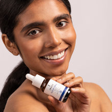将图片加载到图库查看器，Image Skincare Clear Cell Restoring Serum Model Shop At Exclusive Beauty
