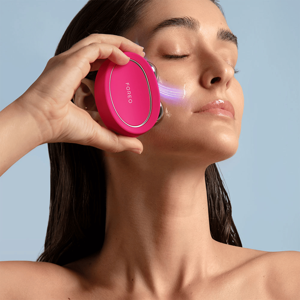 FOREO BEAR 2 Advanced Microcurrent Facial – Exclusive Toning Beauty Club Device