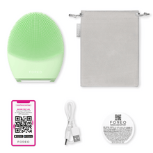 Bild in Galerie-Viewer laden, FOREO LUNA 4 for Combination Skin shop at Exclusive Beauty
