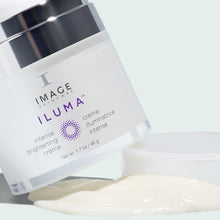 Cargar imagen en el visor de galería, Image Skincare Iluma Intense Brightening Creme Texture Shop At Exclusive Beauty

