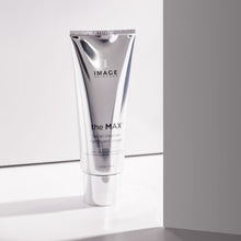 Bild in Galerie-Viewer laden, Image Skincare The Max Facial Cleanser Shop The Max By Image Skincare  At Exclusive Beauty
