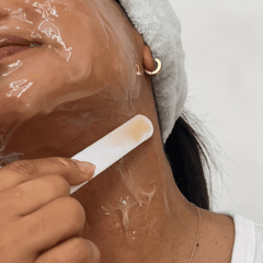 CO2Lift PRO Carboxy Gel Treatment Neck Application shop at Exclusive Beauty Club