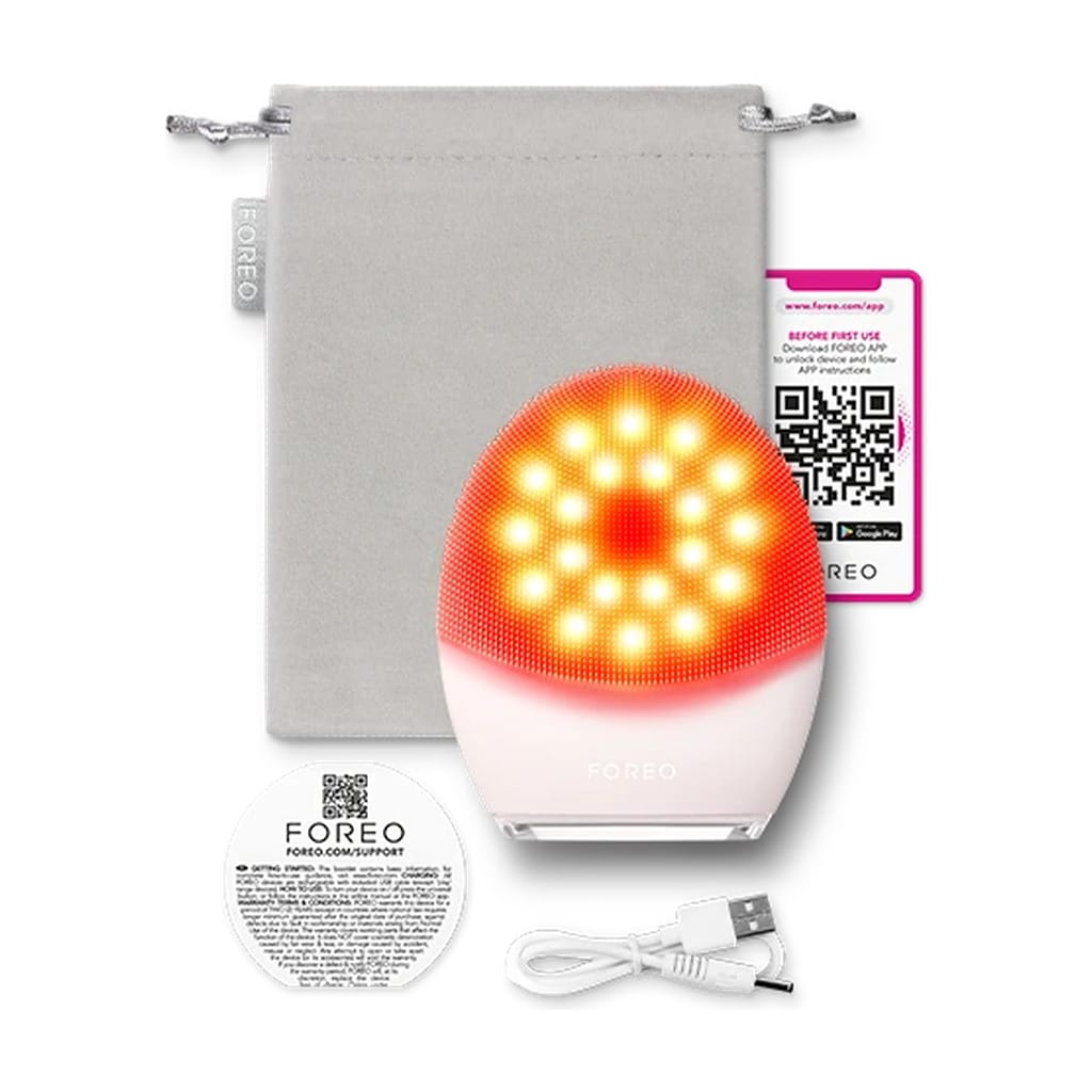 FOREO LUNA 5 LED set with travel pouch USB charging cable quick start guide and app activation card