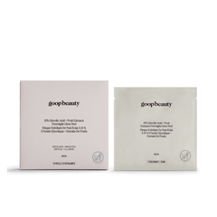 goop Beauty 15% Glycolic Acid Overnight Glow Peel exfoliating treatment pads with 15% glycolic acid to smooth texture and brighten skin overnight. Available at Exclusive Beauty Club.