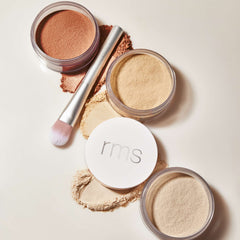 RMS Beauty Hydra Setting Powder lifestyle image 6