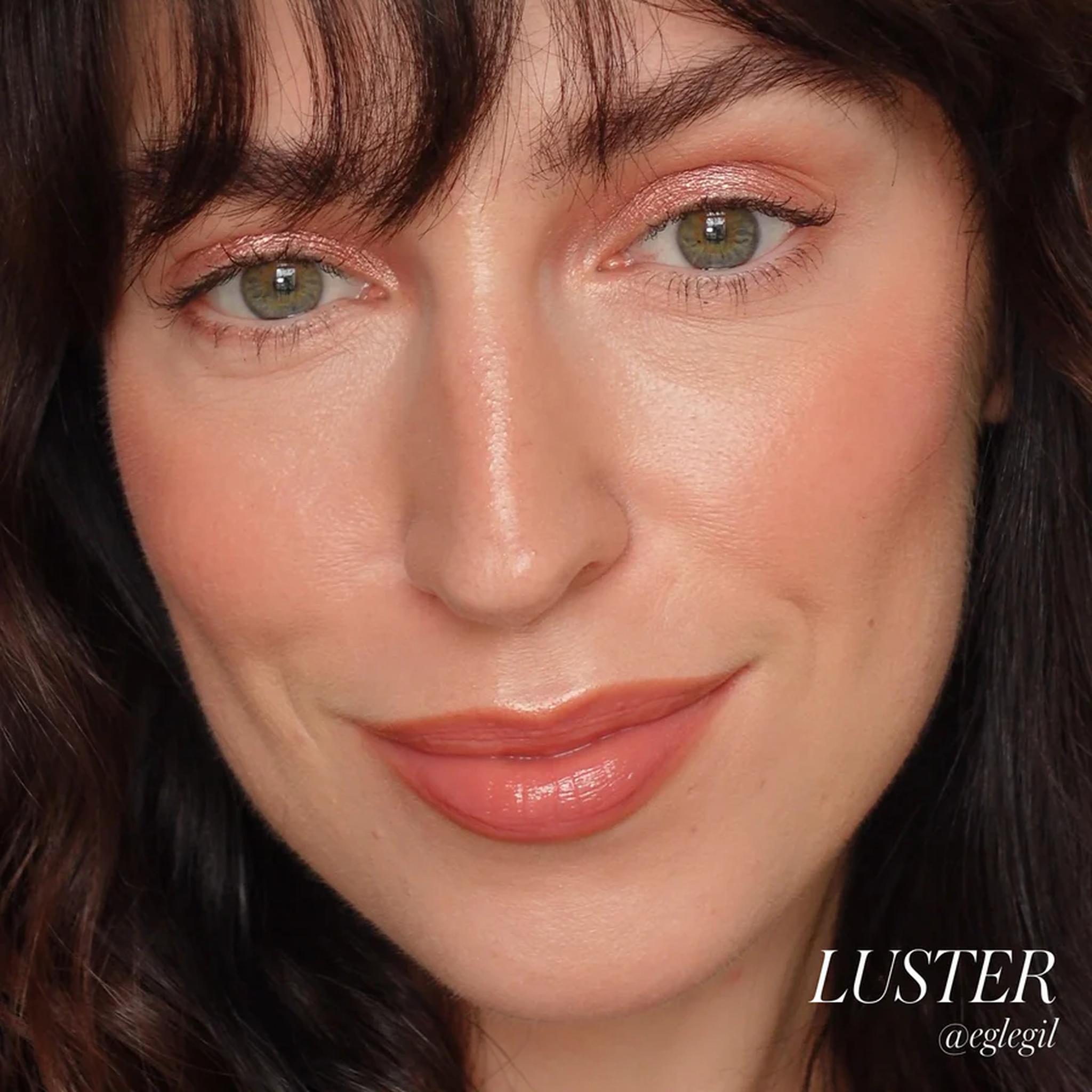 RMS Beauty Eyelights Luster shade applied on eyelids with a soft rose shimmer finish 2
