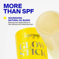 Natural oil blend reduces free radicals and moisturizes skin