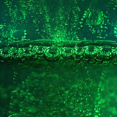 Vichy Dercos anti-dandruff serum formula with active bubbles and salicylic acid