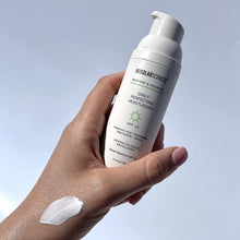 Bild in Galerie-Viewer laden, MDSolarSciences Daily Perfecting Moisturizer SPF 30 Sunscreen MDSolarSciences Shop at Exclusive Beauty Club

